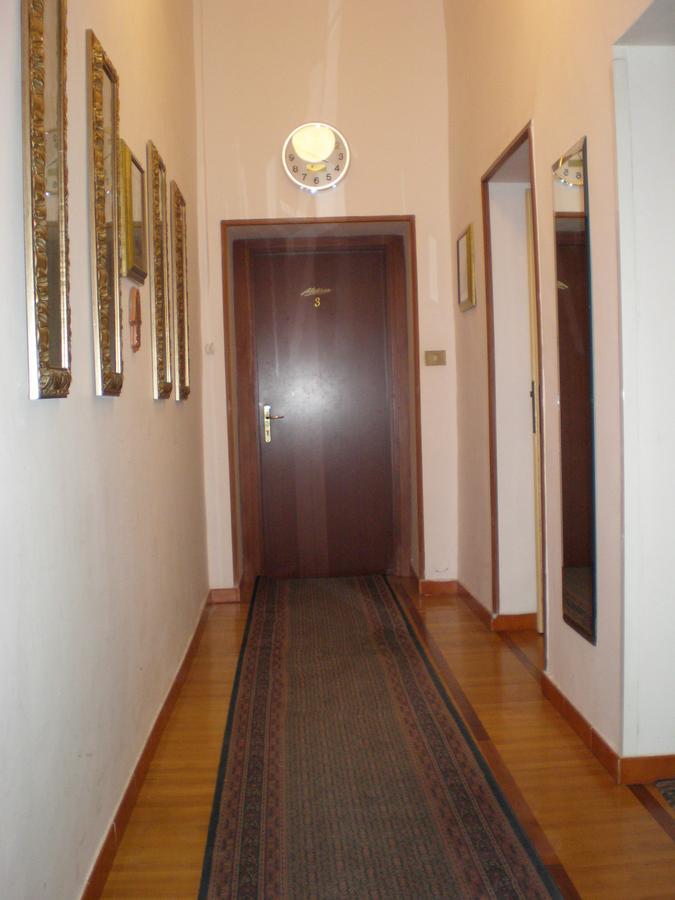 Persepolis Rome Hotel Exterior photo